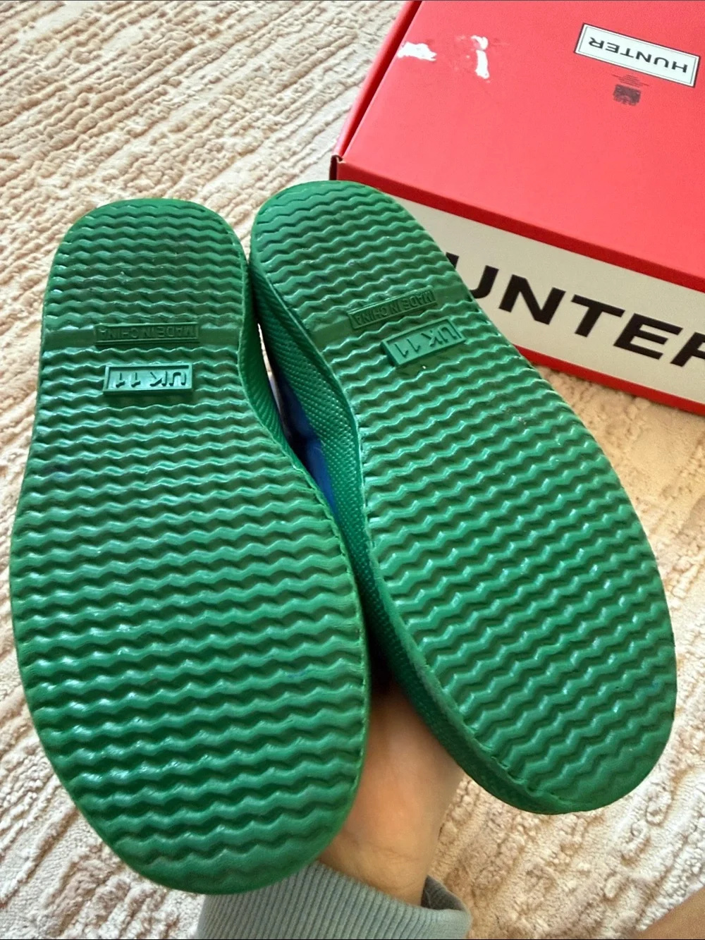 LIKE NEW Hunter Kids Blue Rain Boots with Green Soles Size 12 & Original Box
